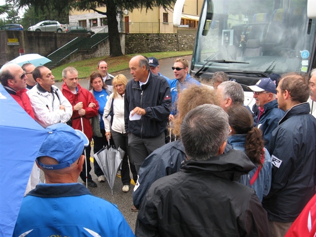 Il gruppo a Re di Puglia.jpgRonchiIlGruppoAttento